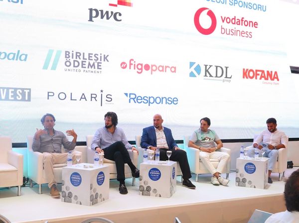 JobzMall CEO speaks at the Young Owners Forum